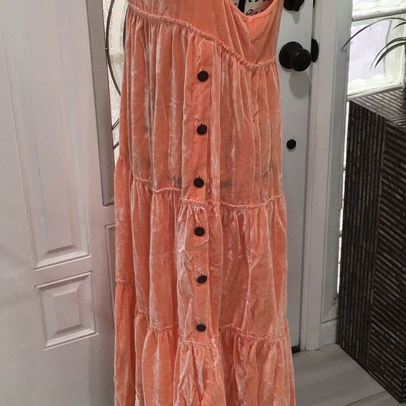 🆕 FREE PEOPLE Tiered Velvety Sleeveless Maxi Dress Salmon - Picture 7 of 12